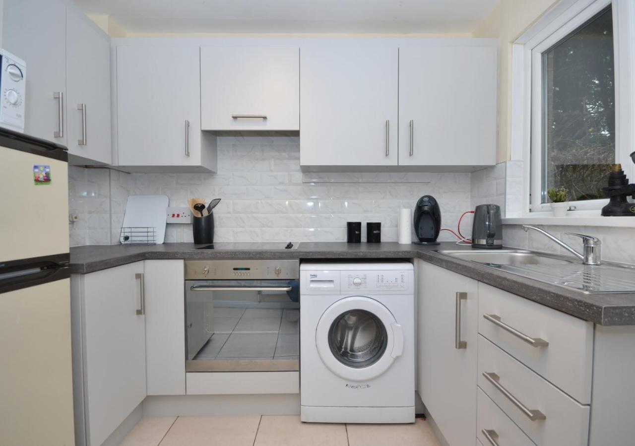 Bright Stylish 2 Bedroom Garden Apartment South Belfast Close To Everything Zewnętrze zdjęcie