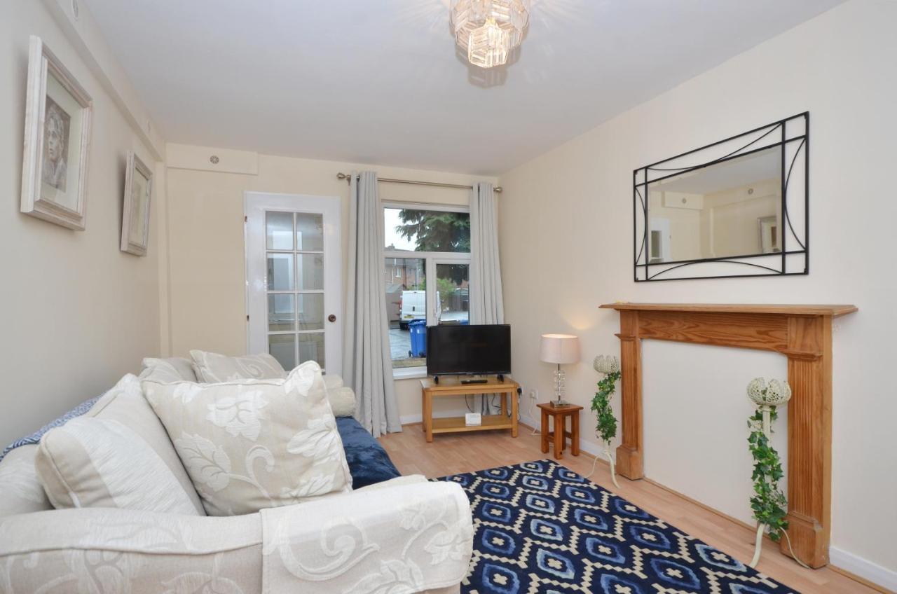 Bright Stylish 2 Bedroom Garden Apartment South Belfast Close To Everything Zewnętrze zdjęcie